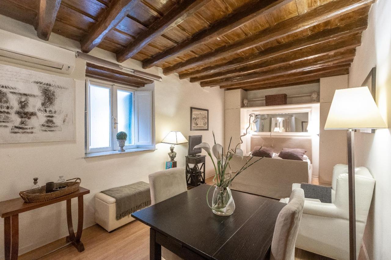Romantica Studio-Rental In Рим Экстерьер фото